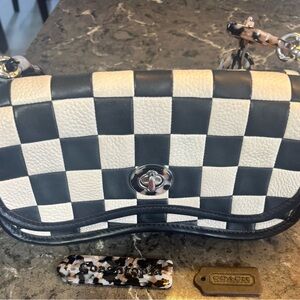 Coachtopia Wavy Dinky checkered bag